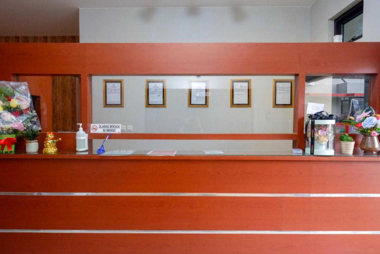 Reddoorz Near Kampus Ump Purwokerto 2 Hotel Sumbang Exterior photo