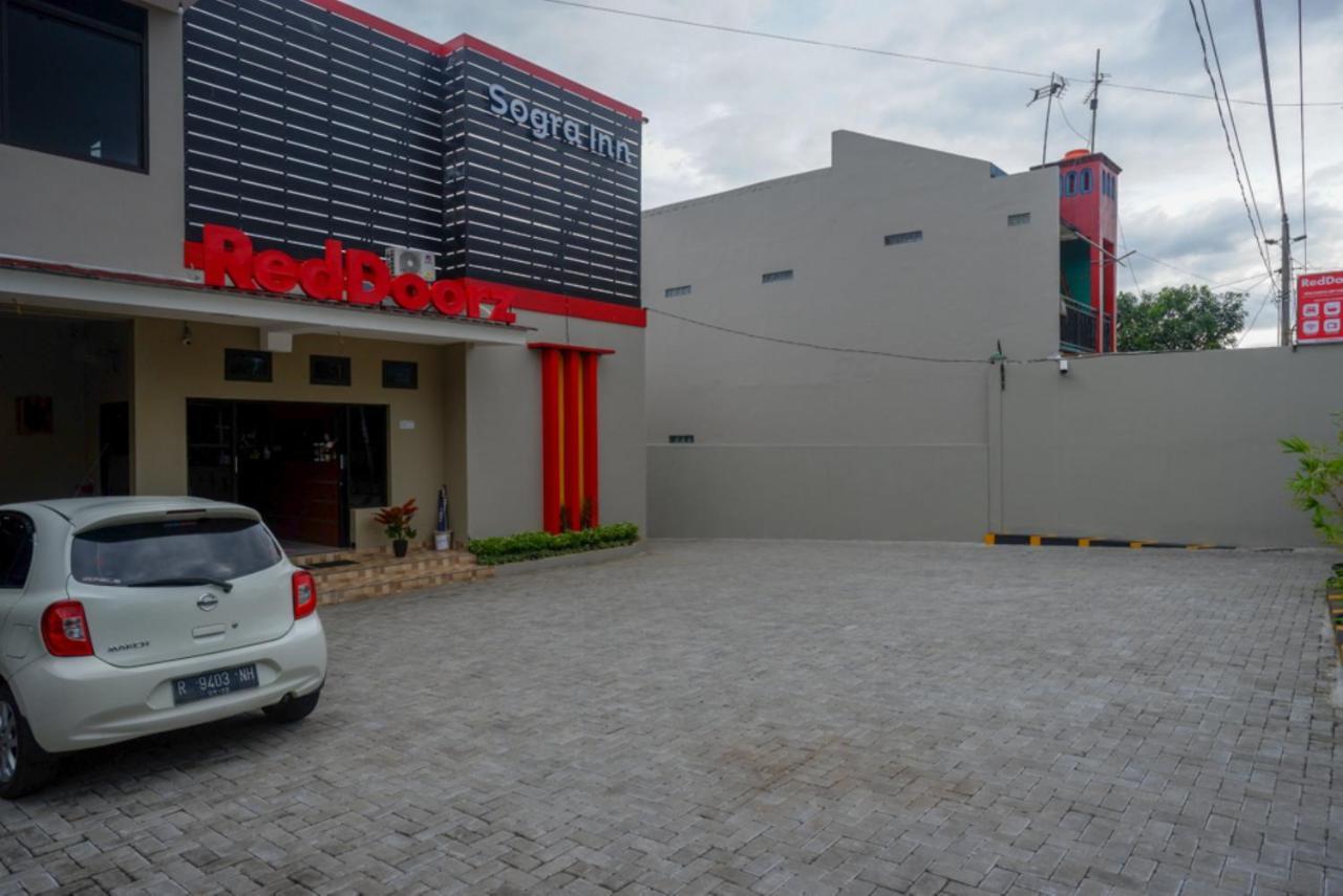 Reddoorz Near Kampus Ump Purwokerto 2 Hotel Sumbang Exterior photo
